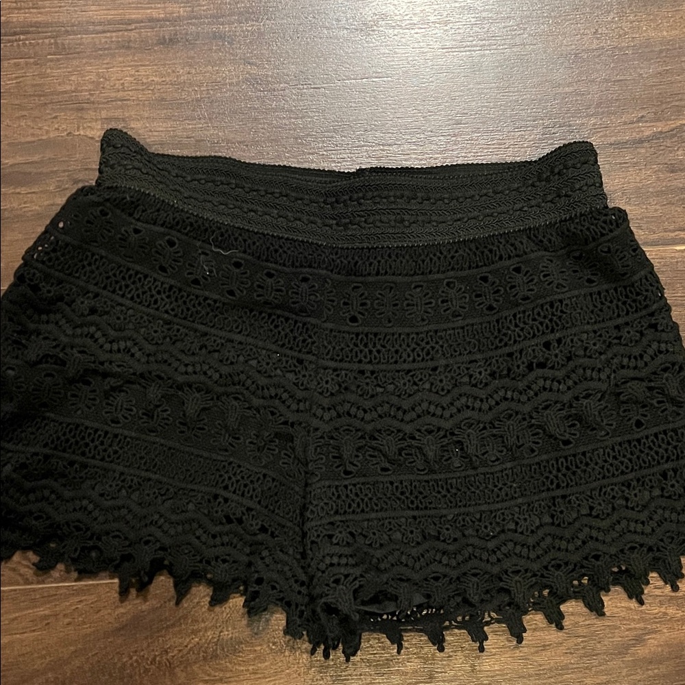 Limonata Black Lace Women Shorts